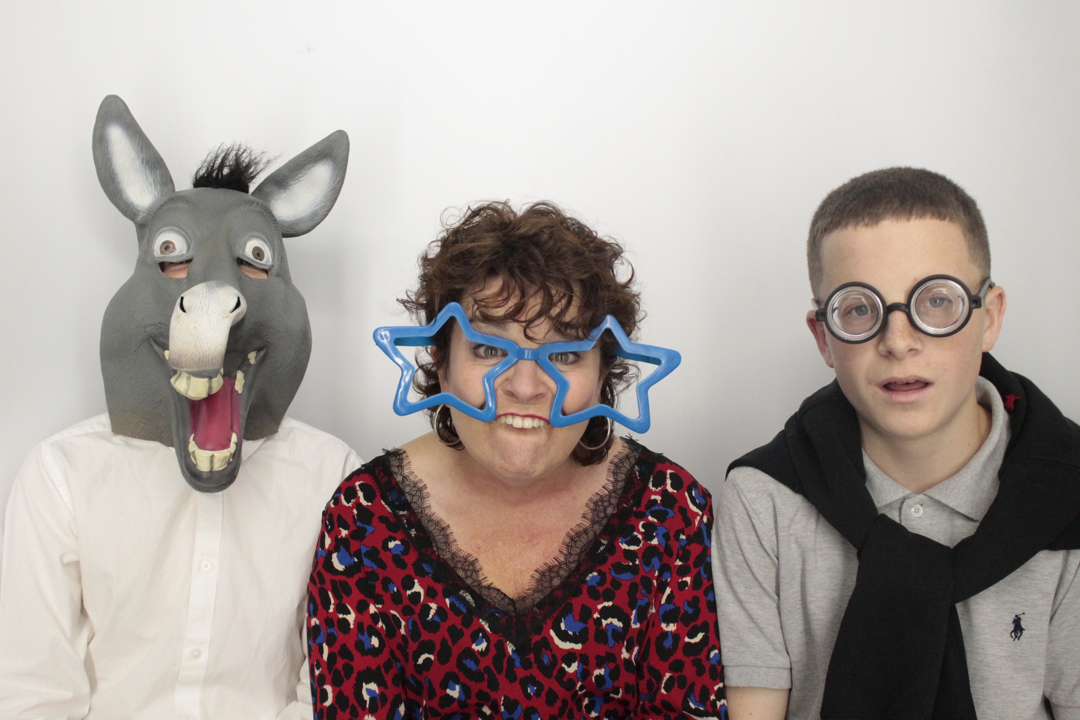 Helen & Rob | View more photos from the event at gallery.myphotoboothexperience.co.uk/u/MyPhotoBoothExperienceLtd/Helen-Rob